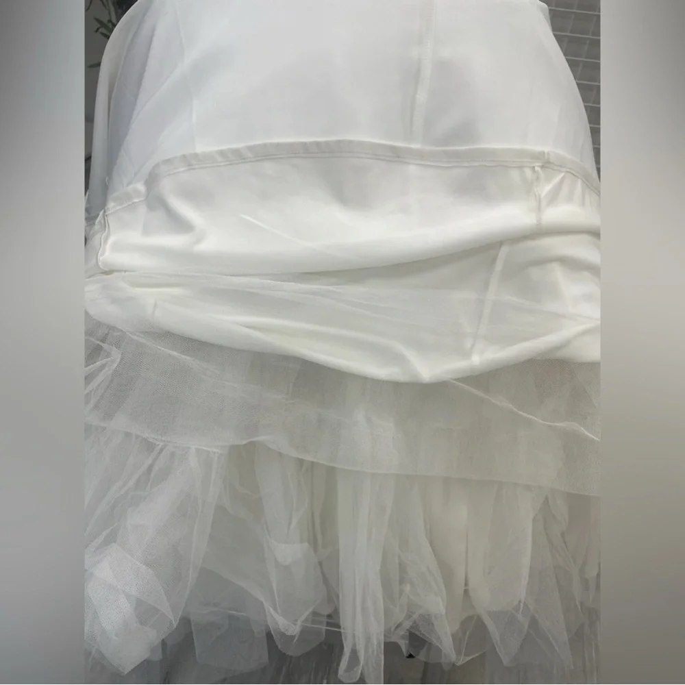 Torrid Satin Mermaid Wedding Dress - NEW - Fits like a 16